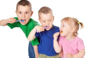 مشاكل الأسنان عند الاطفال—الحزء الثانى