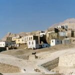 قرية القرنة وعمارة الفقراء