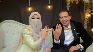صورة تهنئة للعروسين أسامة وهدان وسلمي هشام