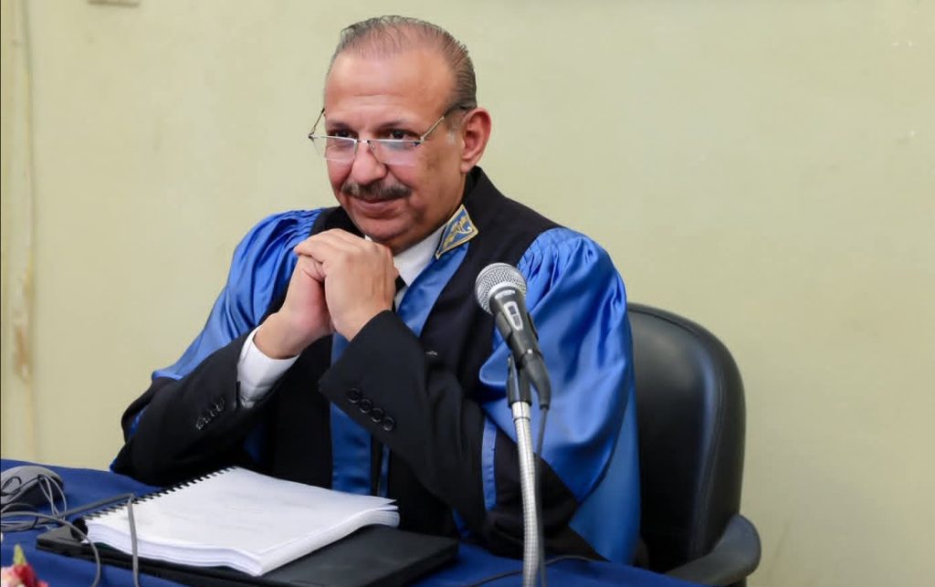 جامعة الإسكندرية تمنح عقيل فائق السعود درجة الدكتوراه