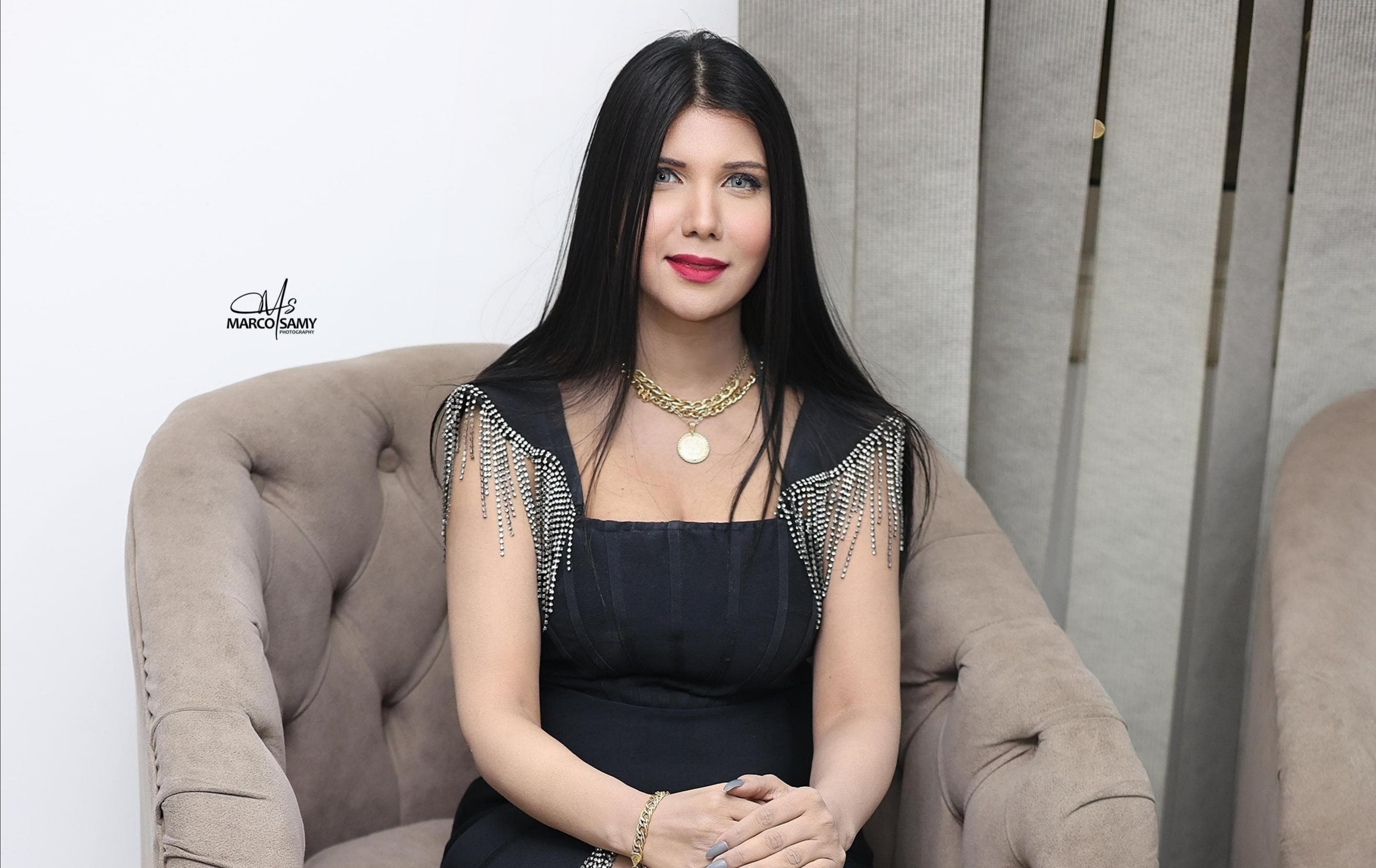 الإعلامية نانسي أحمد