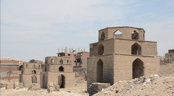 حكاية السبع بنات وقبابهن